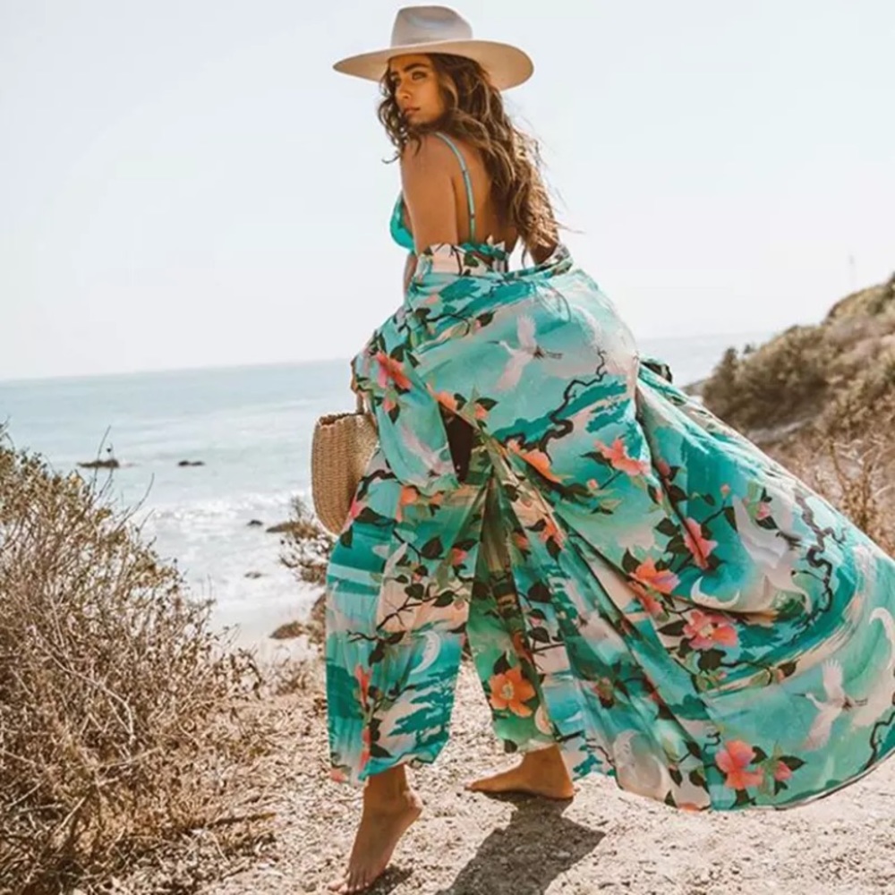 SOLD OUT Turquoise Boho Floral Crane Open Kimono Robe Wrap - Picture 2 of 9